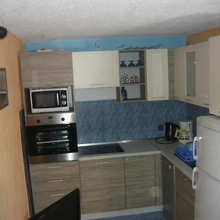With Parking Space - Torovi - - Pedinka, - 17316