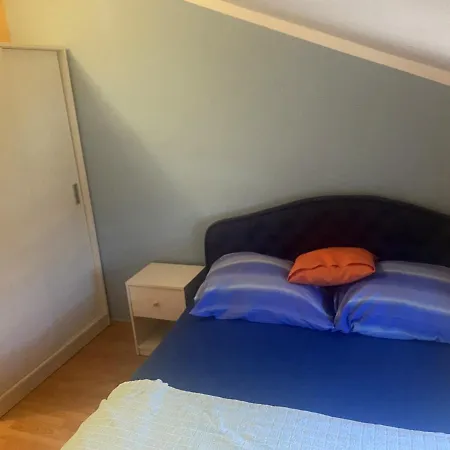 With Parking Space - Torovi - - Pedinka, - 17316